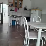 Casa De Dois Quartos Com Cozinha Perto Do Aeroporto Aluizio Alves